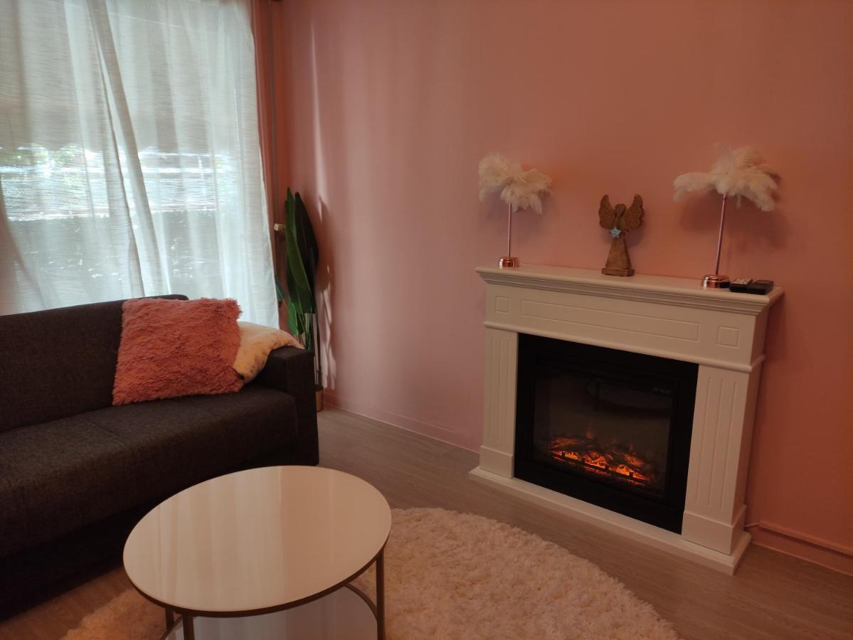 Apartmán Love Truth Life Pireus Exteriér fotografie