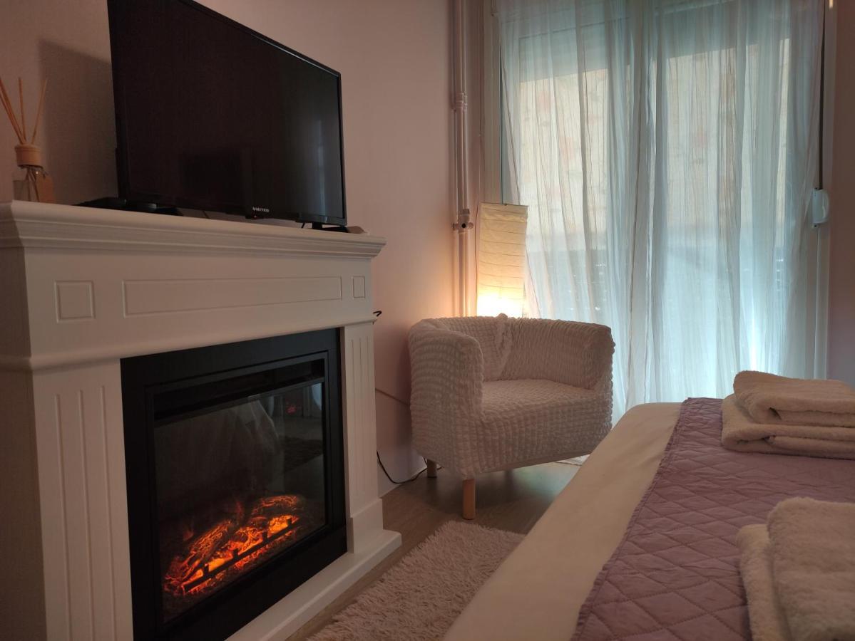 Apartmán Love Truth Life Pireus Exteriér fotografie